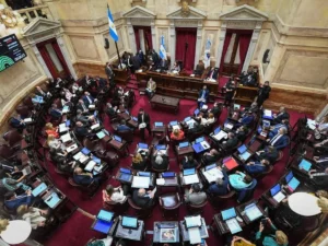 El Senado aprobó 74 pliegos judiciales en una votación atravesada por tensiones políticas