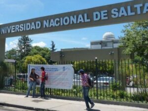 Estudiantes extranjeros representan menos del 1% de la matrícula en la UNSa