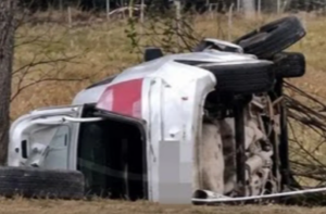 Vuelco en la ruta provincial 23: una conductora resultó herida y el tránsito fue desviado en Cerrillos